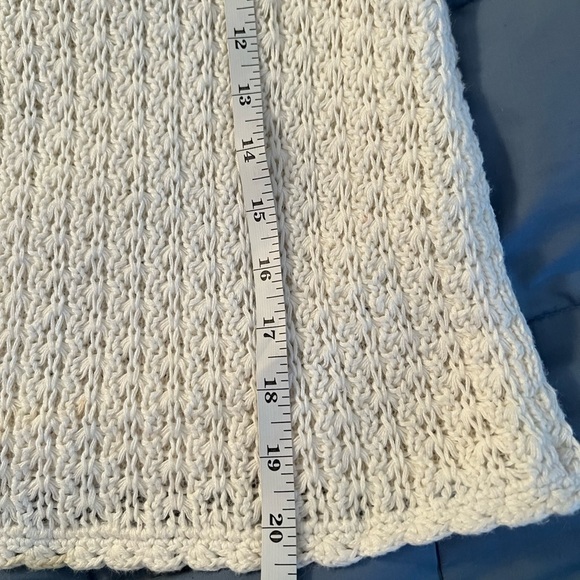 Moda intl sleeveless short cotton sweater top, L. - Picture 4 of 8